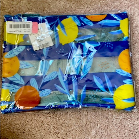 Sunnylife clear zippered pouch - Picture 1 of 5